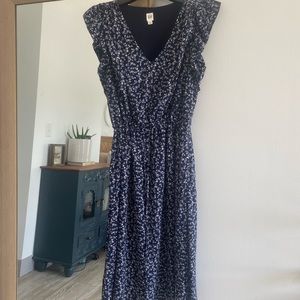Beautiful Gap floral midi dress with tie waist